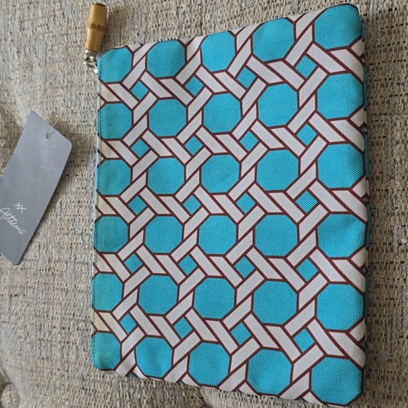 ATTICUS BRAND WOMEN'S TEAL BLUE ZIPPERED COSMETIC BAG POUCH - Picture 6 of 9